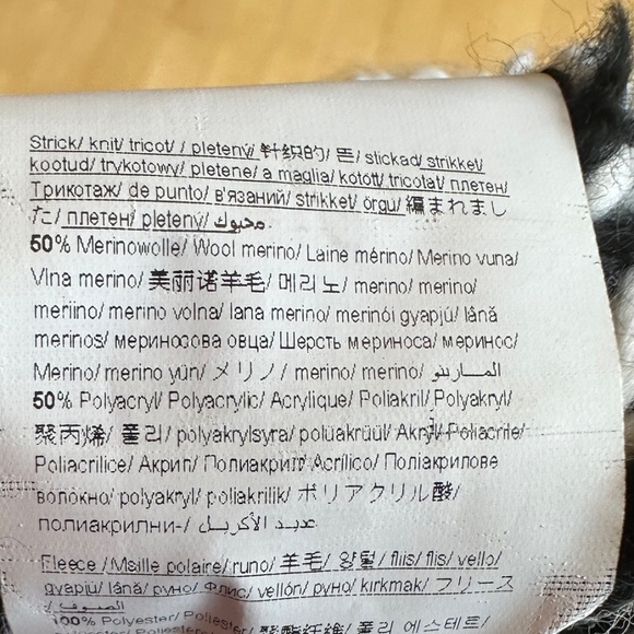 EISBAR striped pompom hat,  S/M    GD1168 - Picture 6 of 6